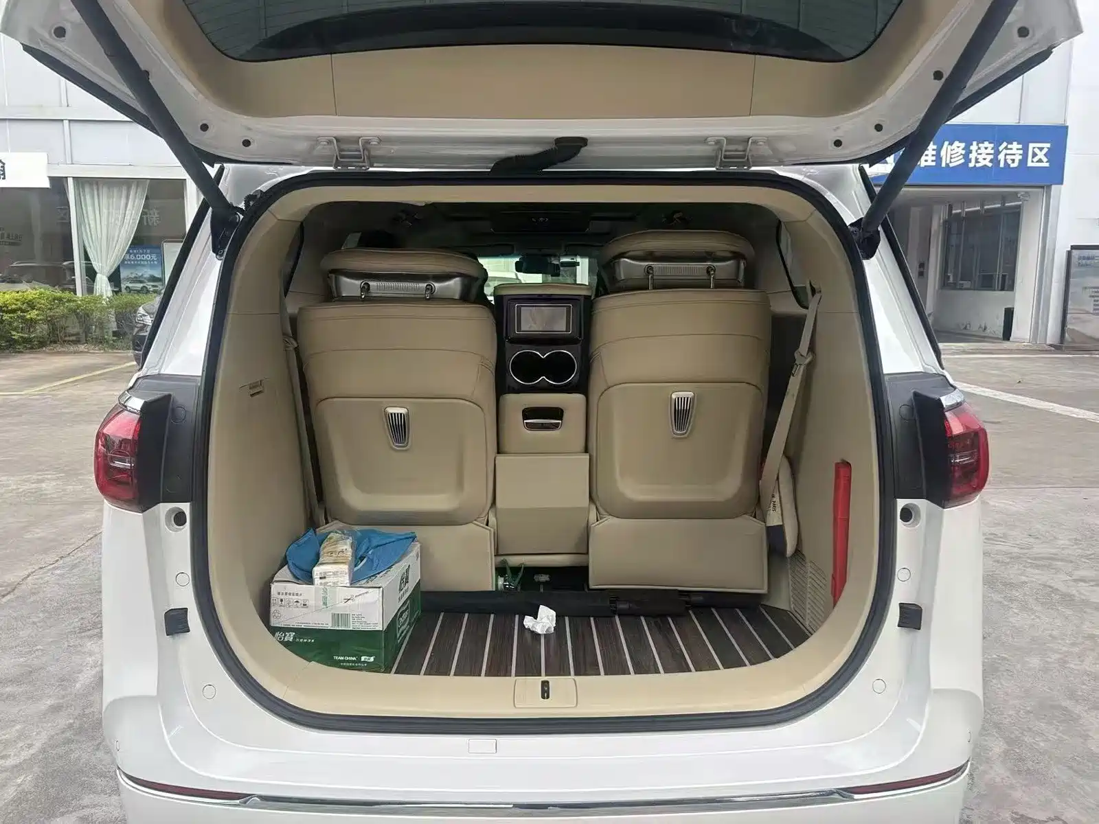 Фото 5 - Buick GL8