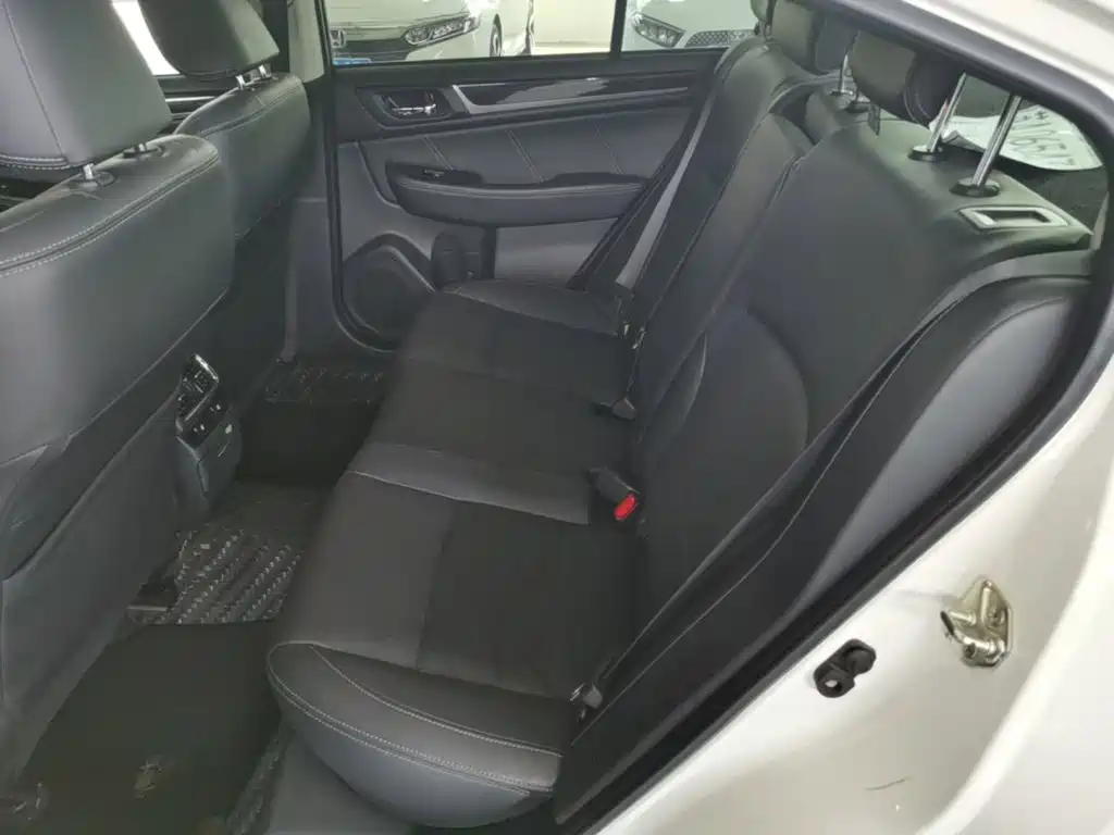 Subaru Legacy 2018 2017 2.5i AWD Glory Edition