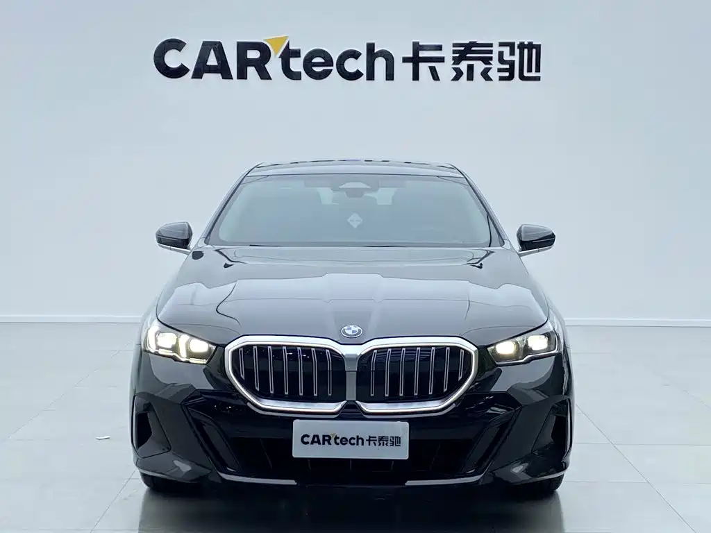 2026 BMW 5 Series