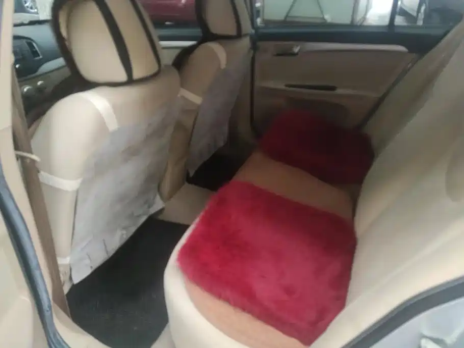 Roewe 350 2014 2014 1.5L Manual Swift Edition