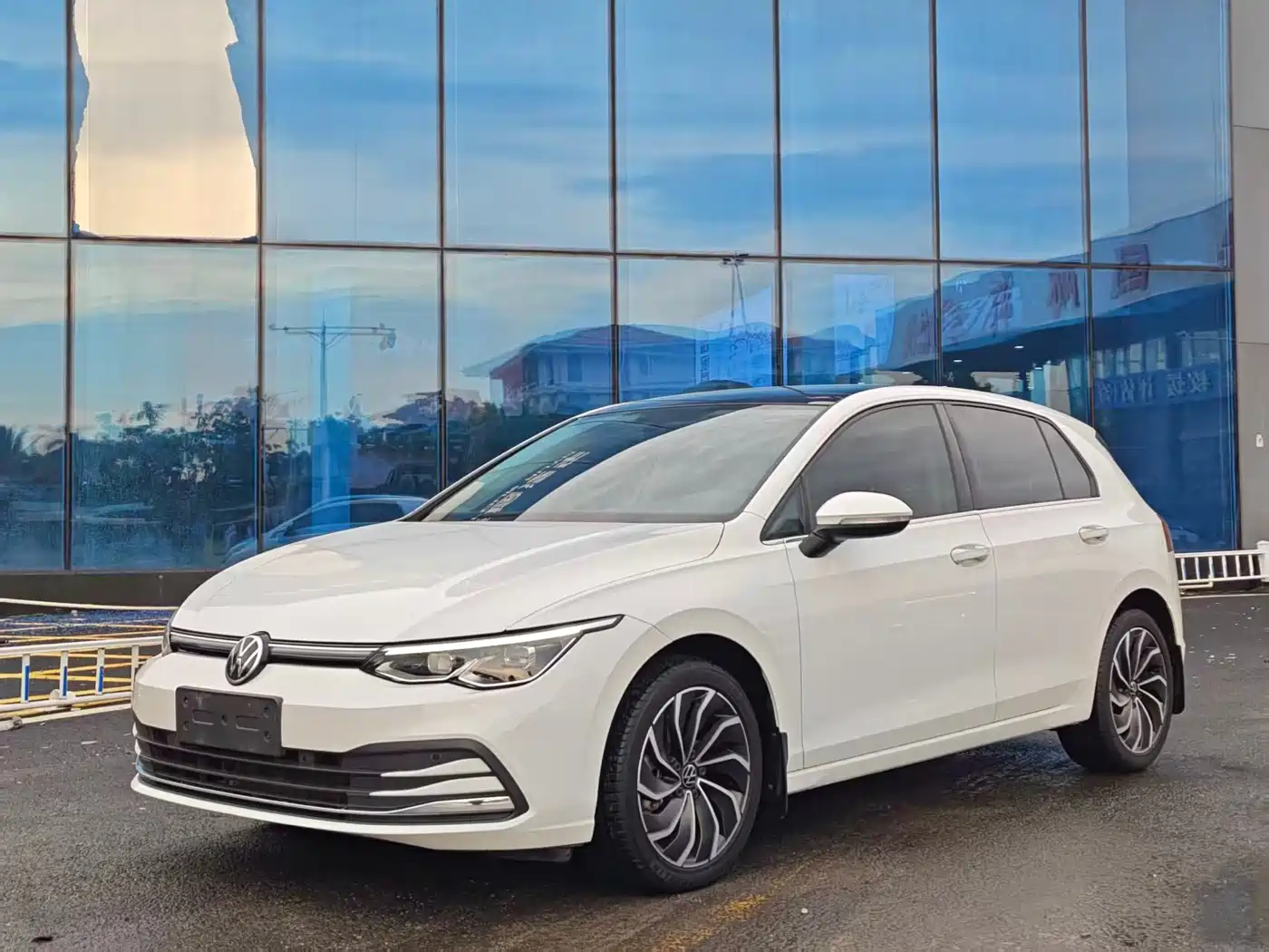 Volkswagen Golf 2021 280TSI DSG Pro