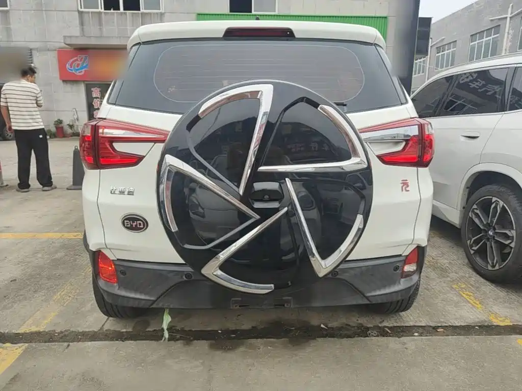 BYD Yuan 2018 2016 1.5L Automatic Elegance