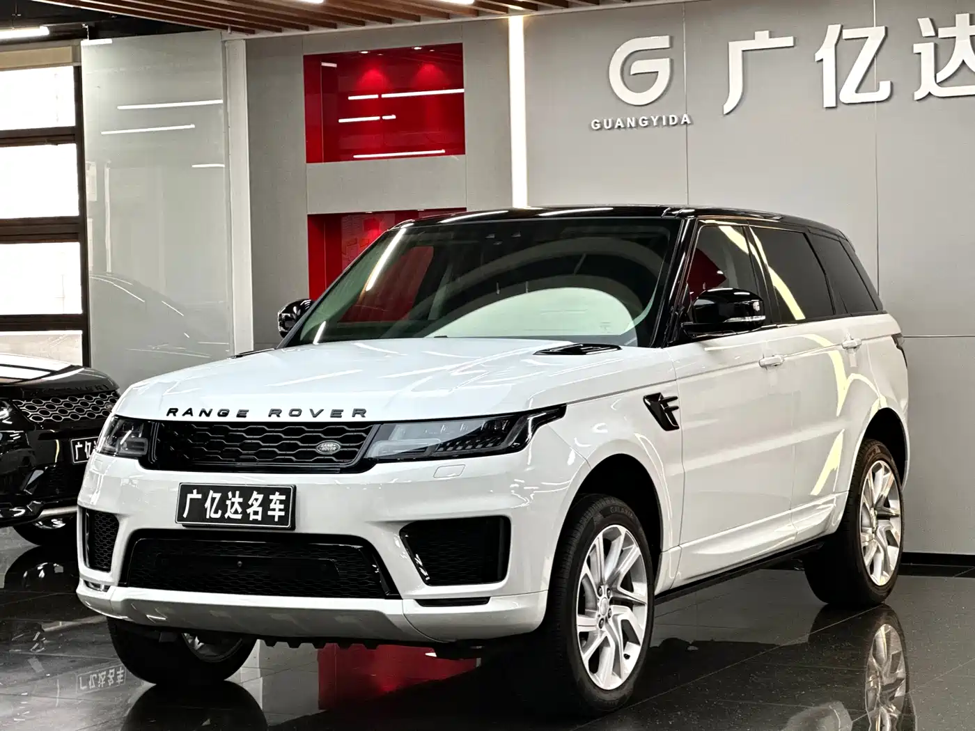 Land Rover Range Rover Sport 2020 3.0 L6 HSE DYNAMIC