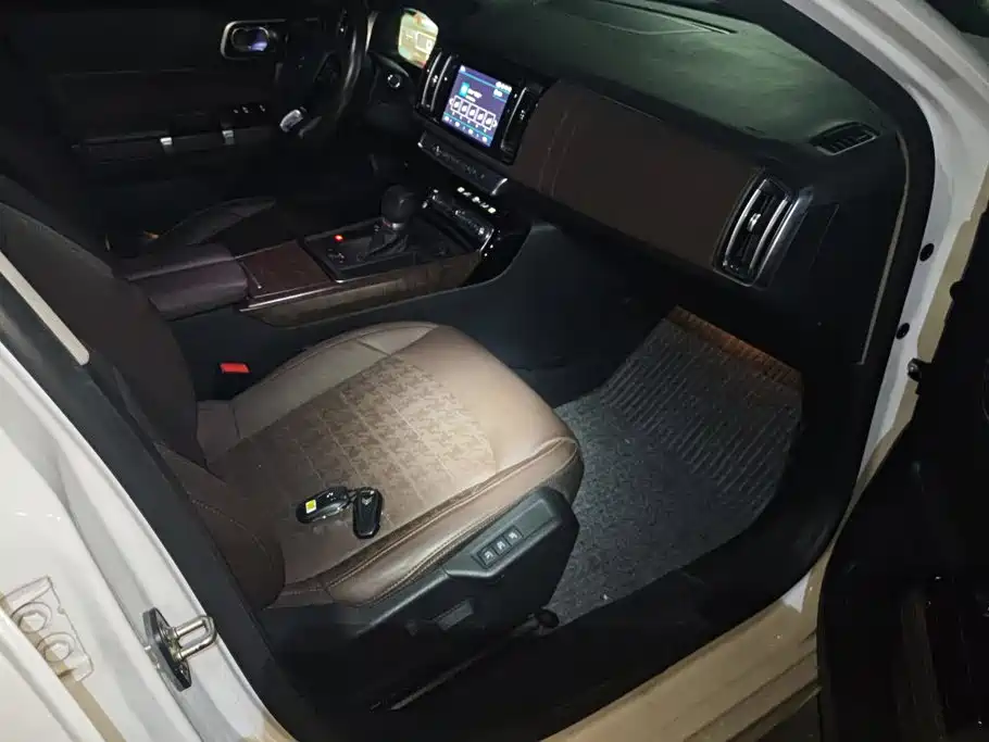 Citroën C6 2019 2017 Facelift 380THP Premium Nappa Edition