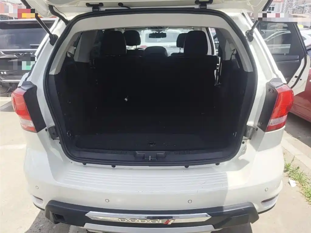Dodge Journey 2016 2013 Model 2.4L 2WD Premium Edition