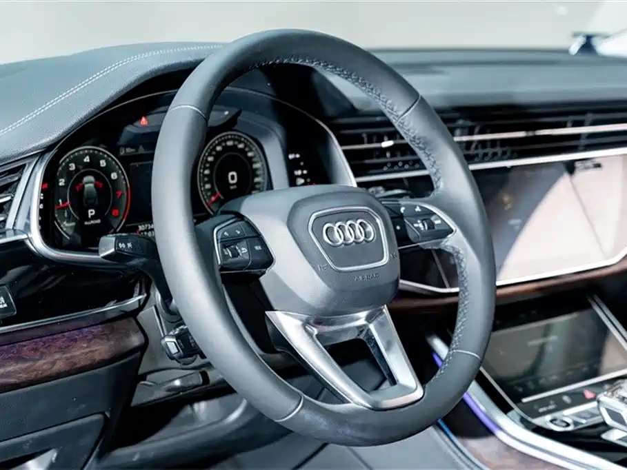 Audi Q7 2023 45 TFSI quattro S line Sport фото 12