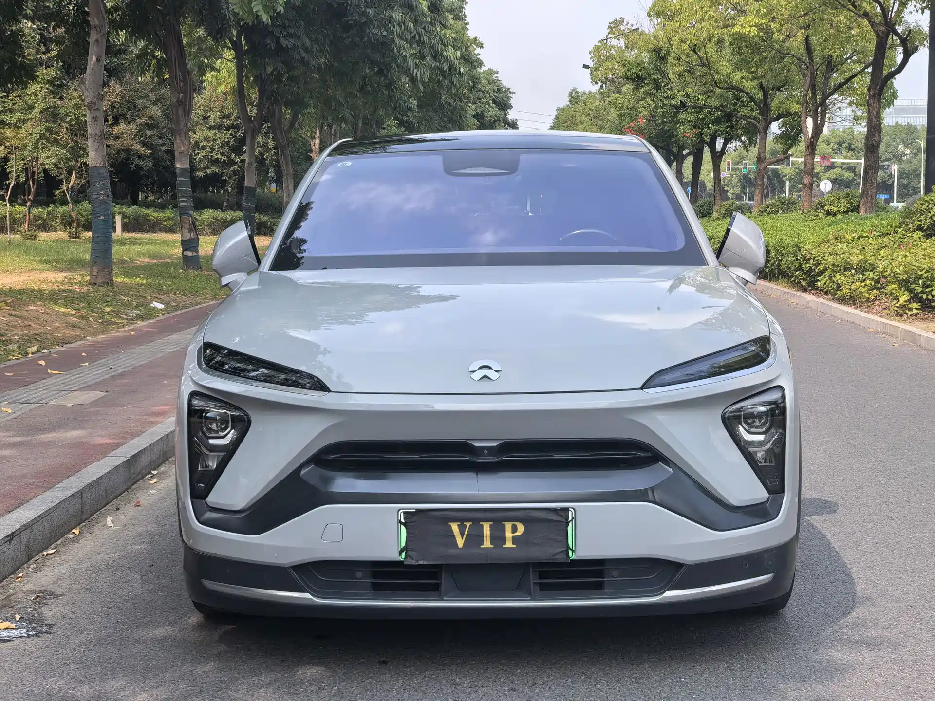 Фото 2 - NIO EC6