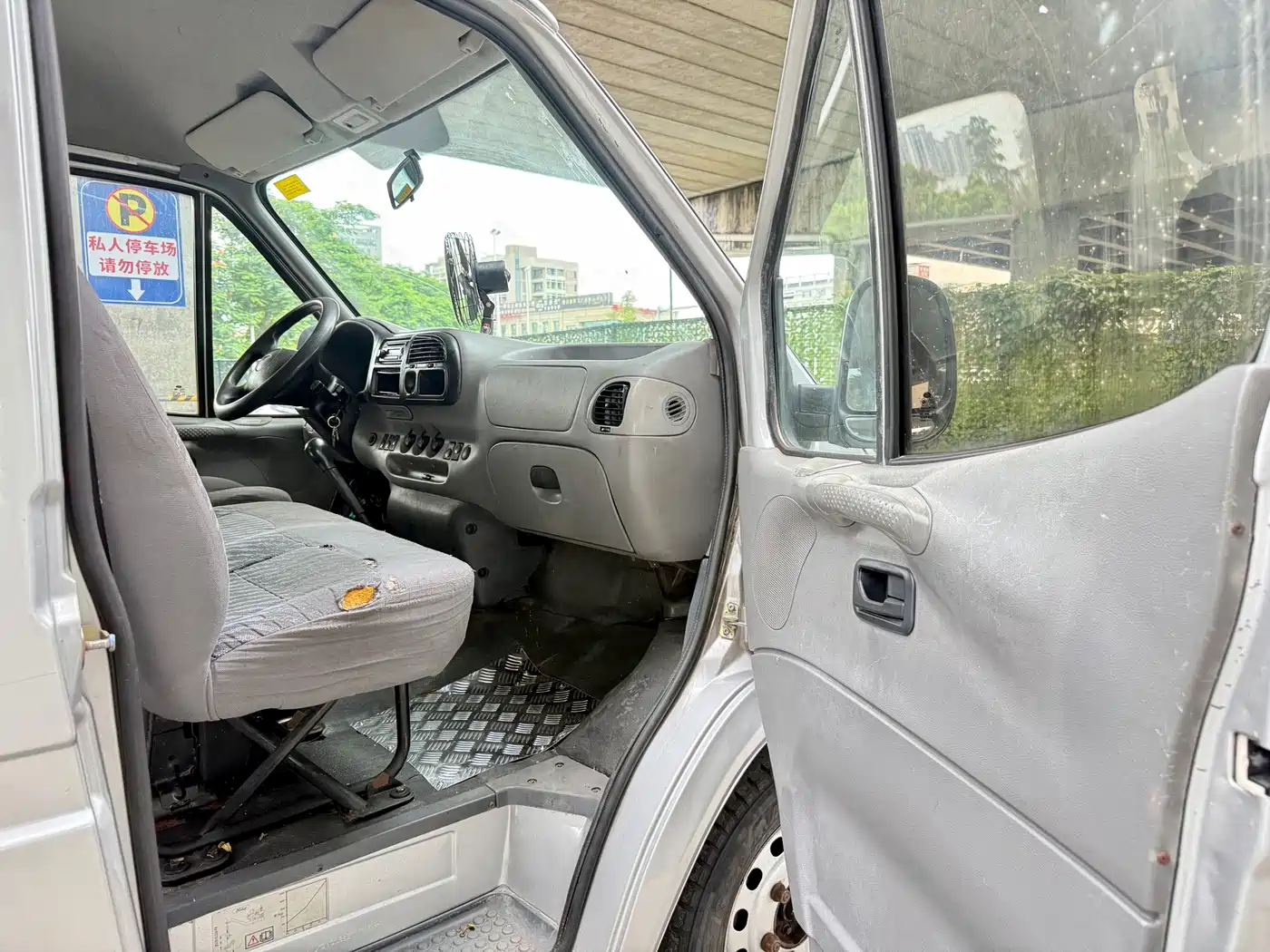 Ford Classic Transit 2014 2013 2.8T Diesel Standard Short Wheelbase Medium Roof JX493ZLQ4