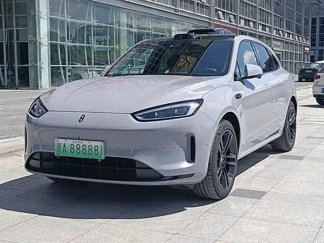 AITO M5 Последовательный гибрид, Ultra, полный привод