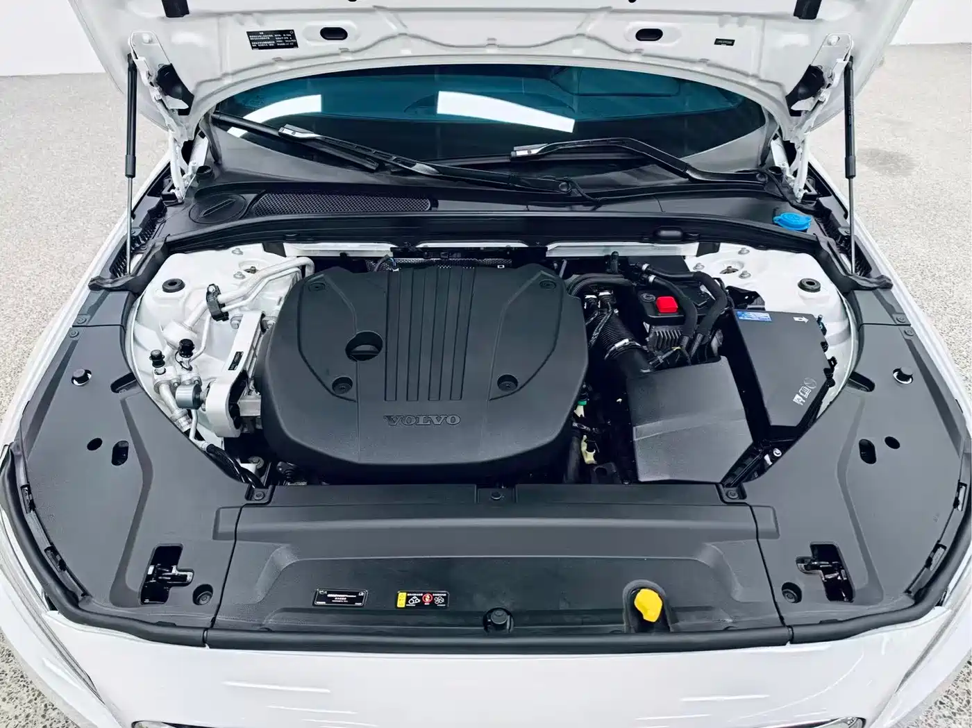 Фото 12 - Volvo S90