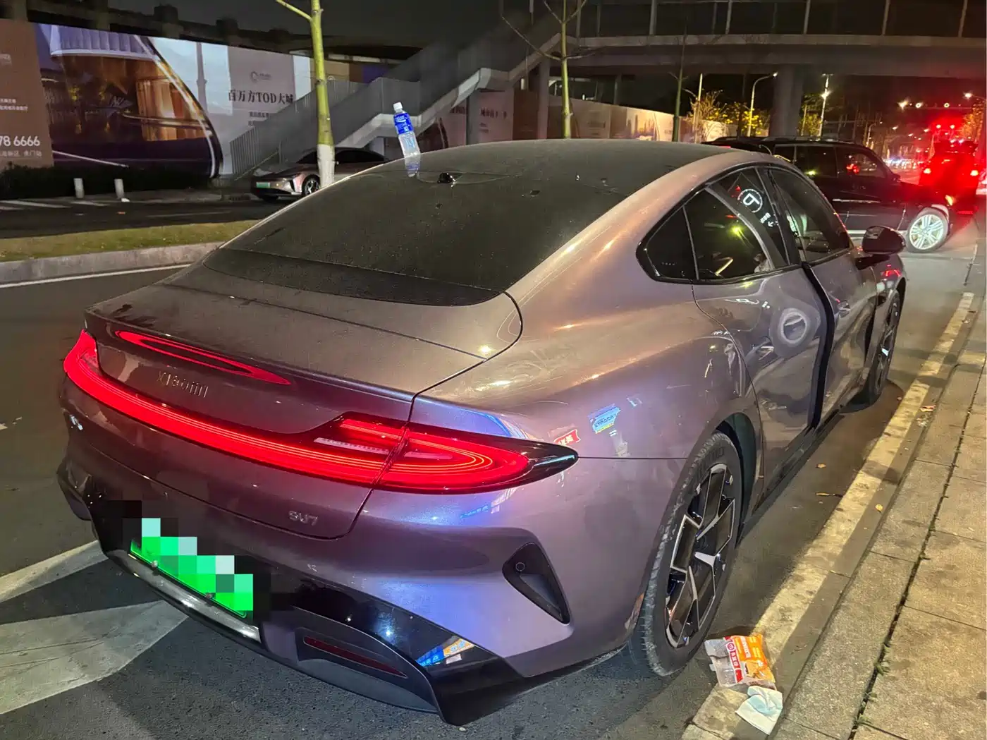 XIAOMI CAR XIAOMI SU7