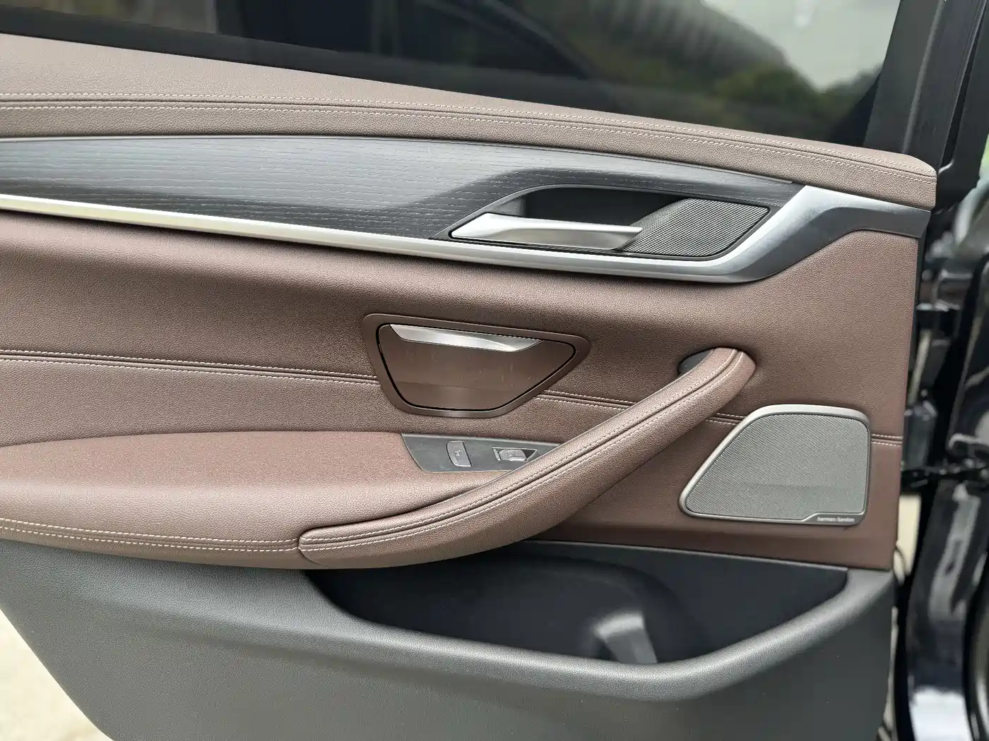 BMW 5 Series 2023 Facelift 530Li Premium M Sport Package фото 10