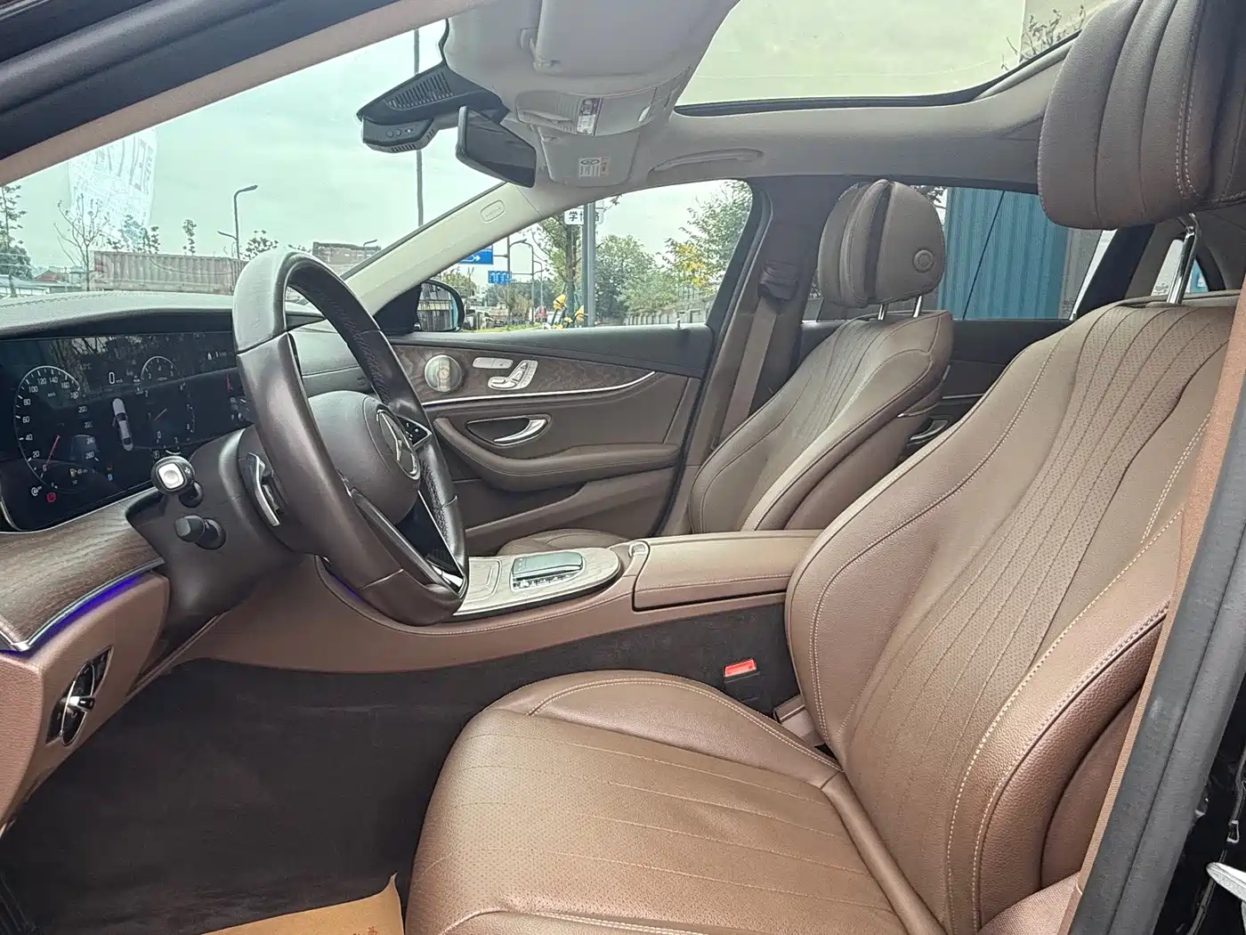 Mercedes-Benz E-Class 2022 Facelift E 300 L Luxury Style фото 4