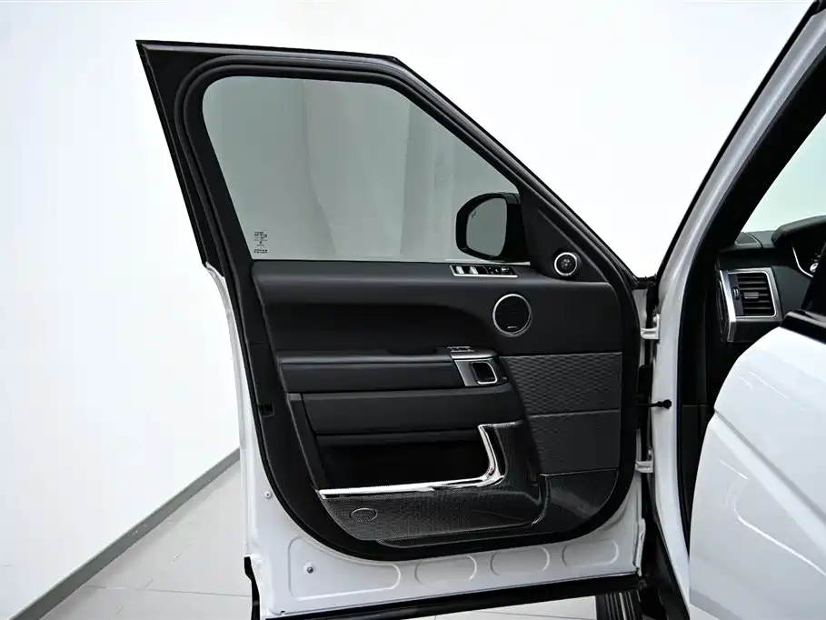 LAND ROVER RANGE ROVER SPORT NEW ENERGY