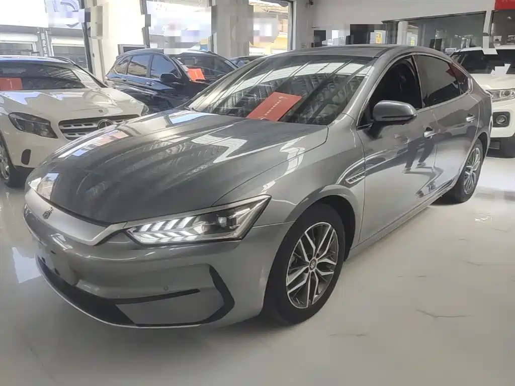 BYD Qin PLUS 2021 EV 500KM Luxury Model