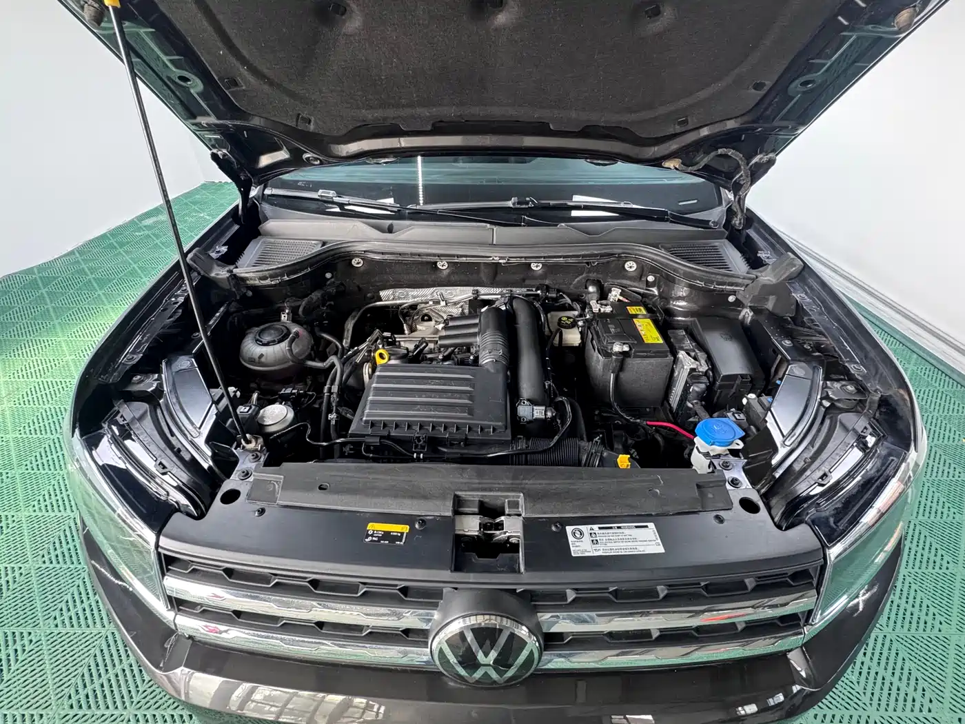 Volkswagen Tharu 2022 280TSI FWD Luxury Edition фото 7