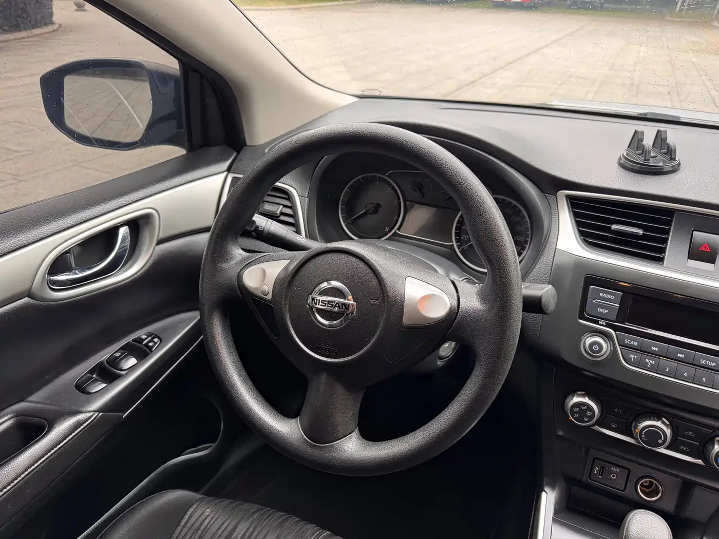 Nissan SYLPHY, миниатюра 13