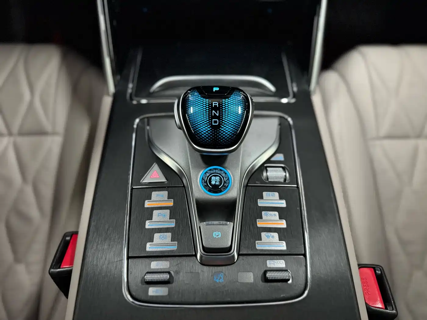 BYD Tang New Energy 2025 2025 Smart Driving Edition DM-i 115KM Honor