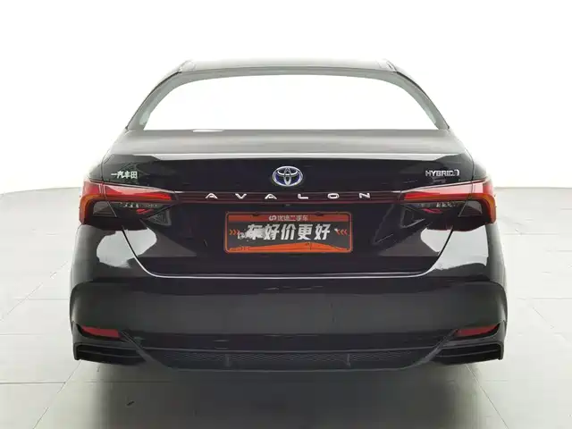 Toyota Avalon 2019 Hybrid 2.5L Luxury Edition China VI — фото 4