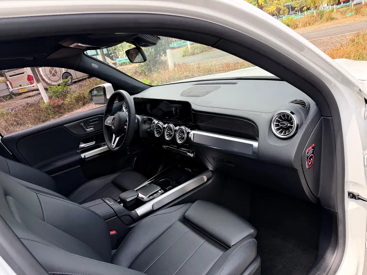 Mercedes-Benz GLB 2021 GLB 200 Dynamic фото 52