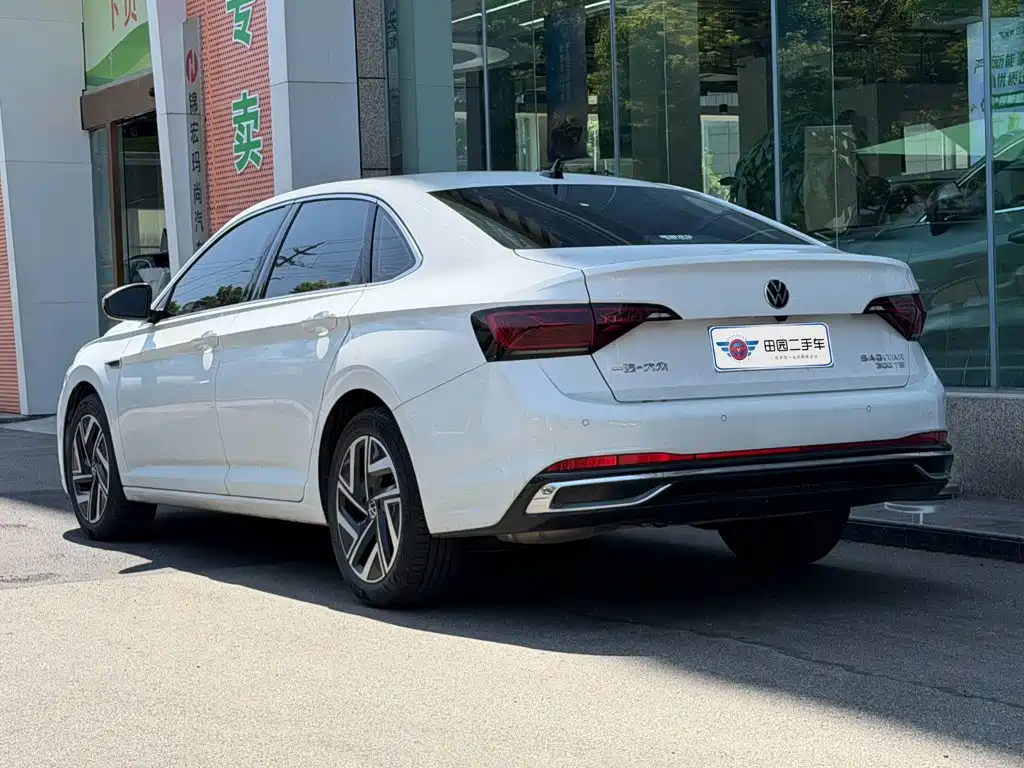 Volkswagen Sagitar, миниатюра 4