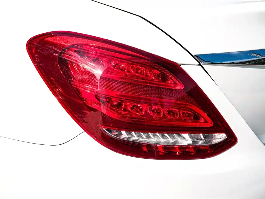 Mercedes-Benz C-Class 2016 C 200 L Sport фото 23