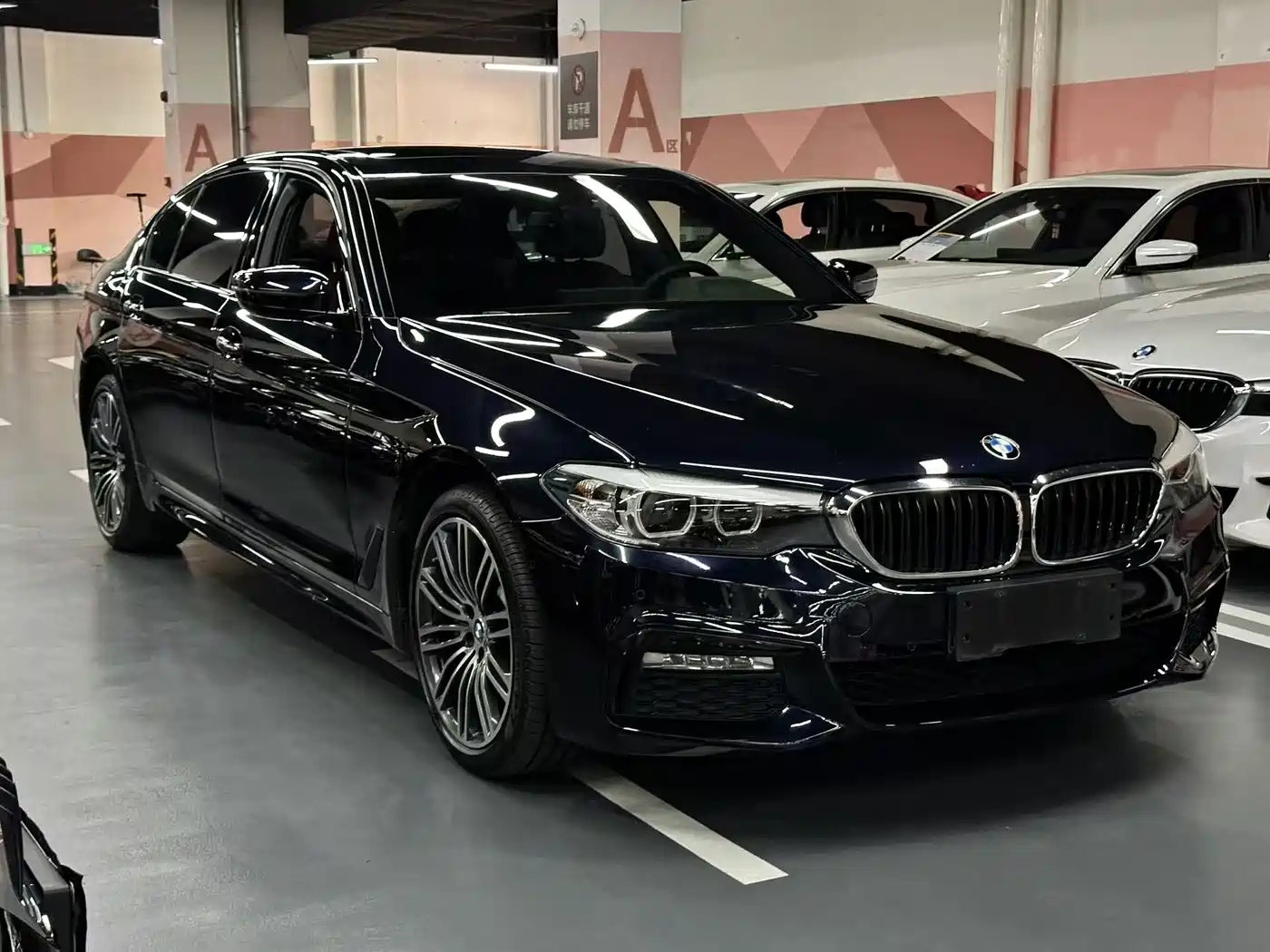 Фото 4 - BMW 5 Series