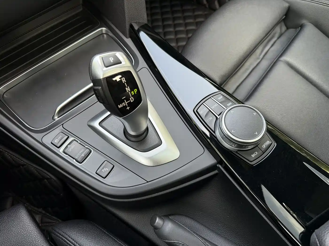 BMW 3 Series GT 2021 2020 320i M Sport Package