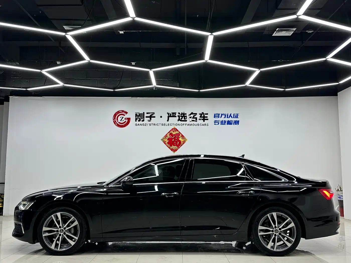 Audi A6L 2020 40 TFSI Luxury Dynamic фото 5