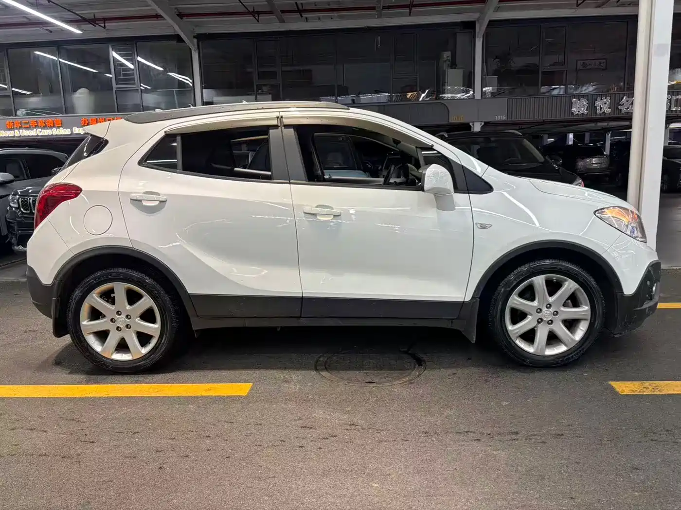 Buick Encore 2014 2015 1.4T Automatic 2WD Urban Elite