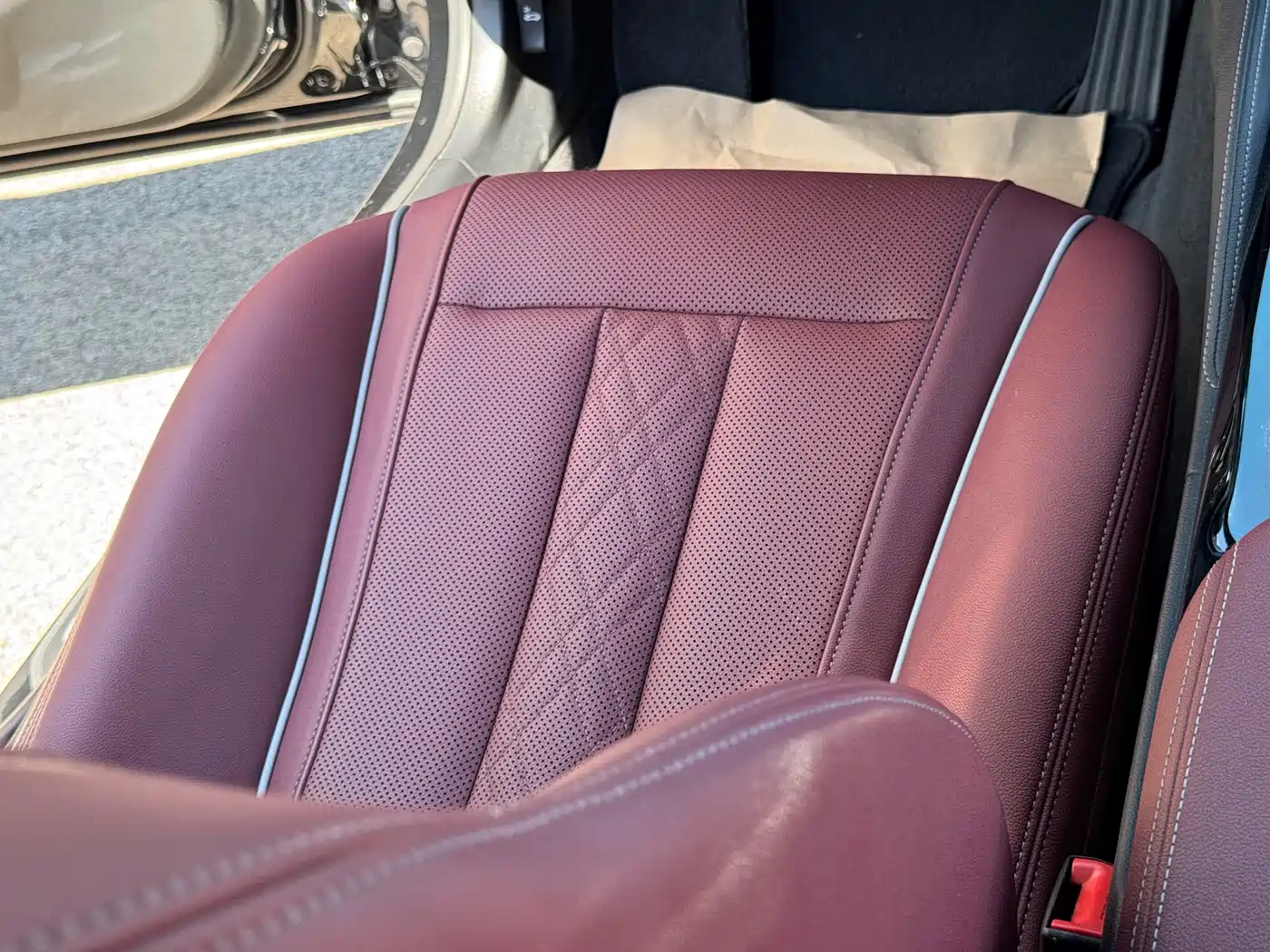 BMW 5 Series 2022 Model Second Facelift 525Li Luxury Package фото 18