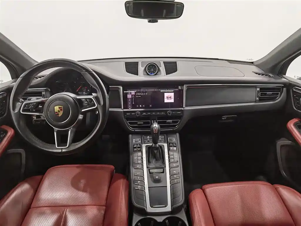 Porsche Macan 2021 Macan 2.0T фото 5