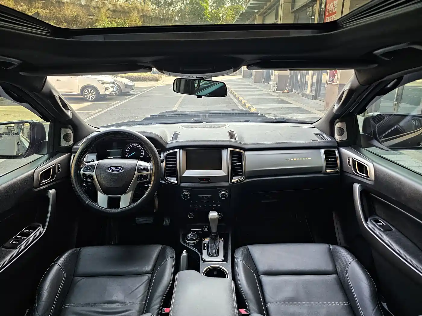Ford Everest 2017 2.0T Gasoline Automatic 4WD Luxury Edition 5-Seater фото 11