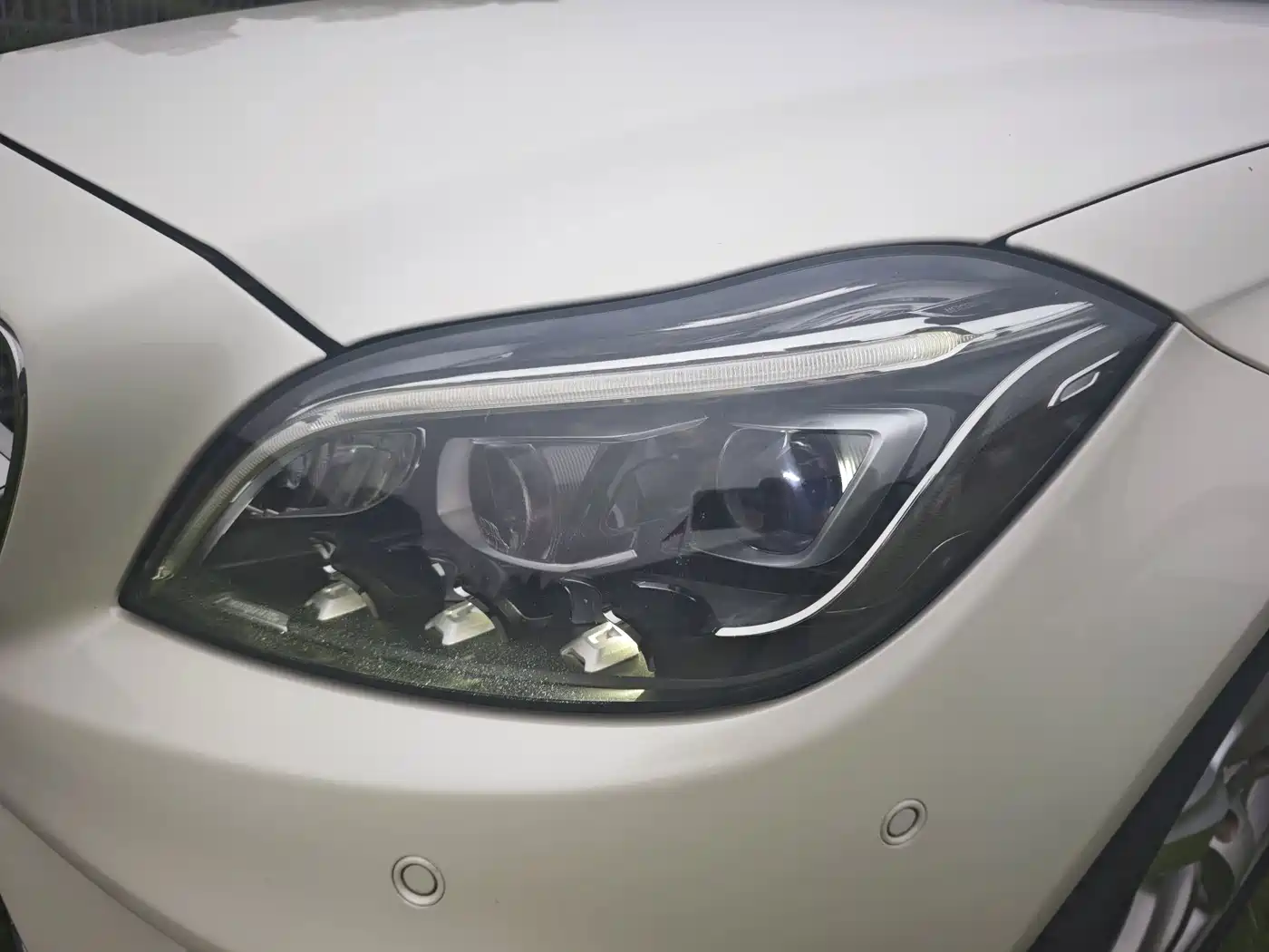 Фото 13 - Mercedes-Benz CLS