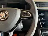 Photo 20 - Škoda Superb