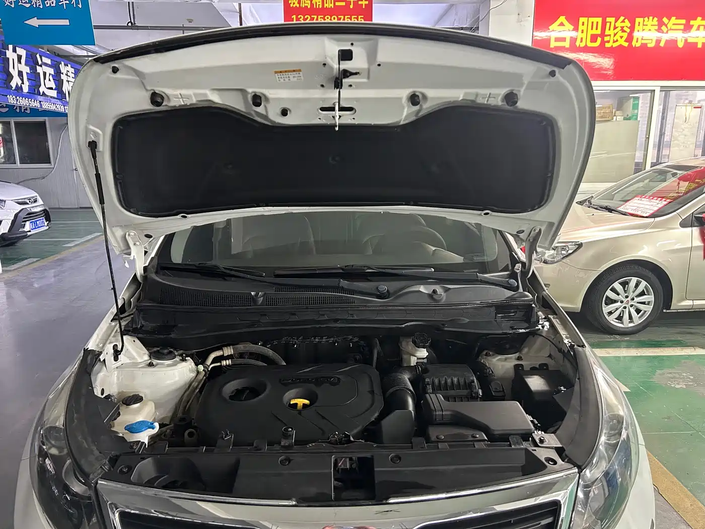 Kia Sportage 2011 2.0L Automatic 2WD Premium фото 18