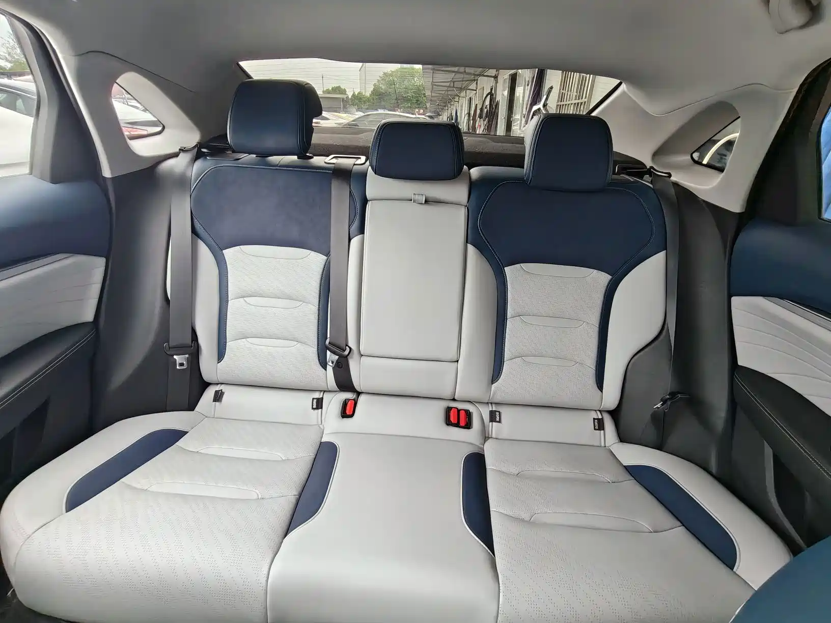 Фото 7 - Geely Preface