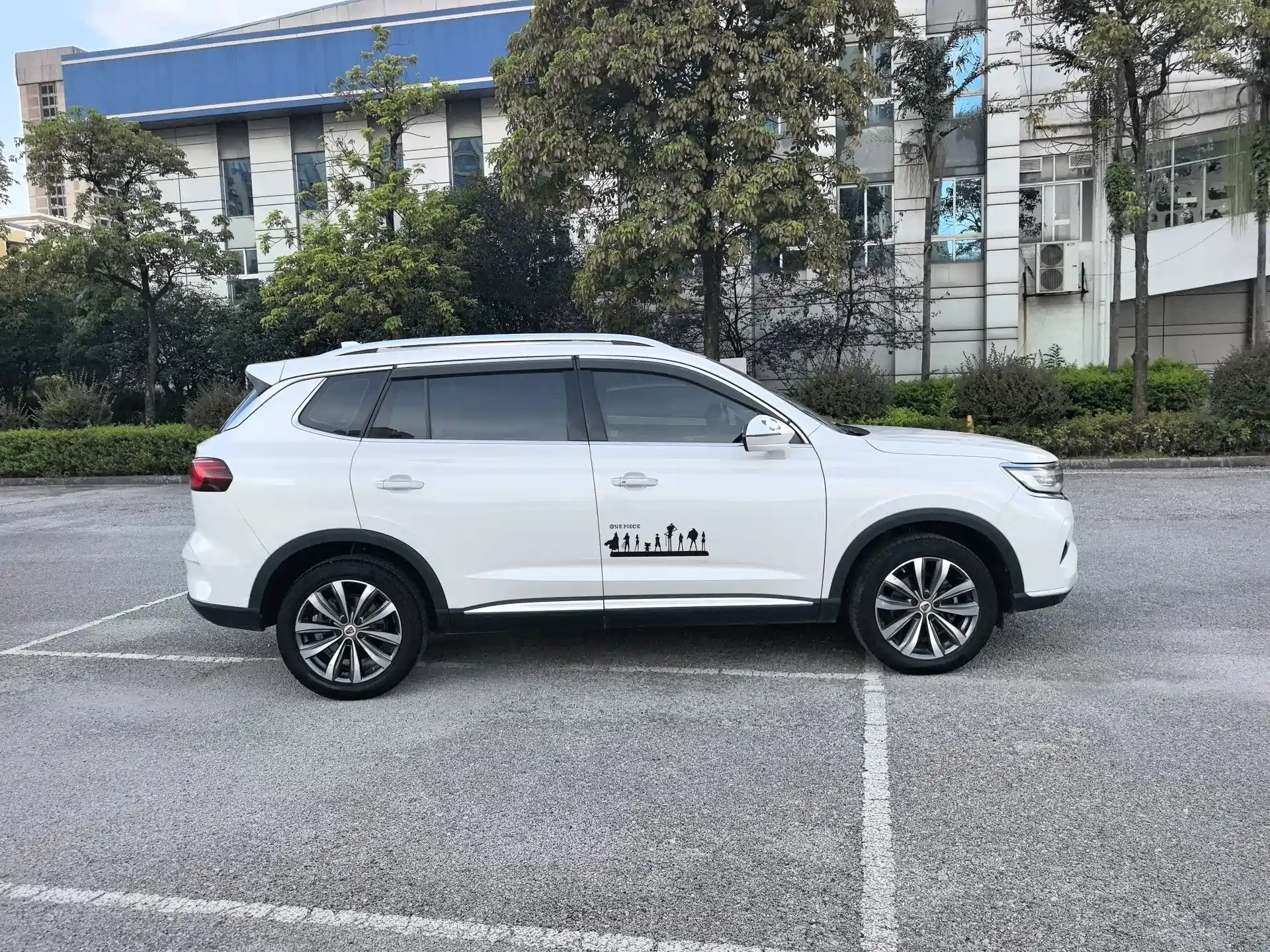 Фото 4 - Roewe RX5 MAX