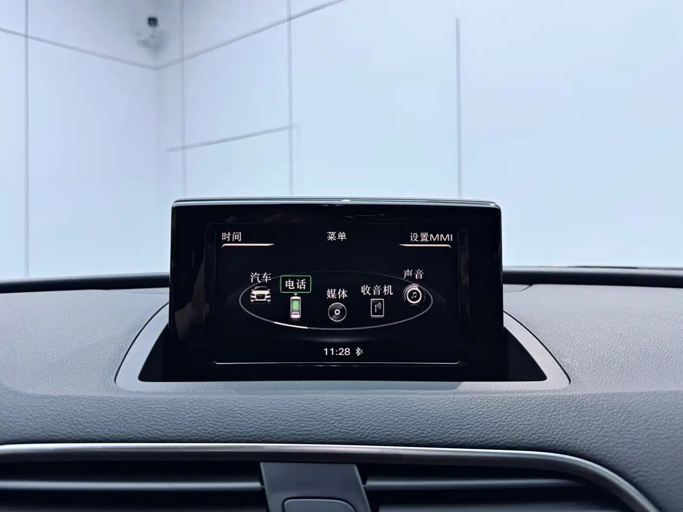 Audi Q3 2018 30th Anniversary Edition 30 TFSI Style фото 18