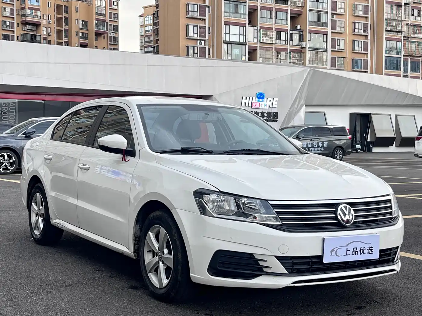 Photo 3 - Volkswagen Lavida