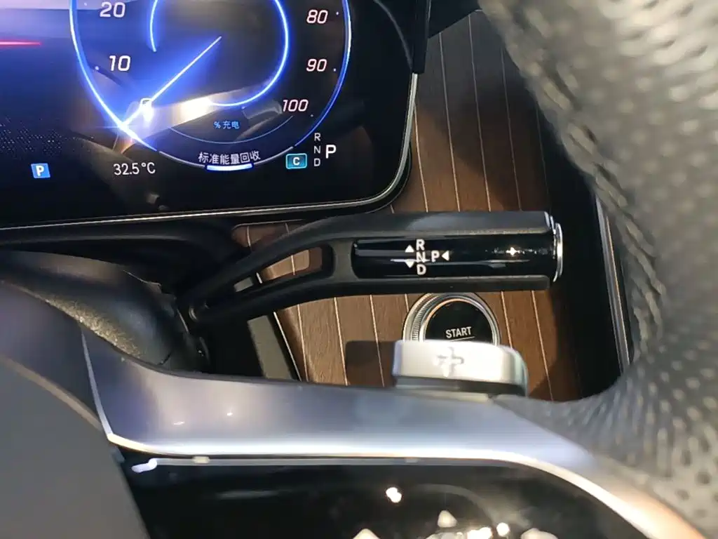 Mercedes-Benz EQE SUV 2024 2024 500 4MATIC Pioneer Edition