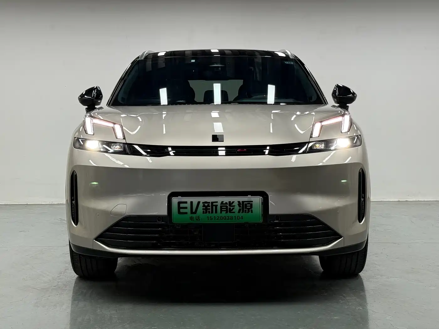 Lynk & Co 08 EM-P 2023 245km Ultra Long Range Halo фото 2