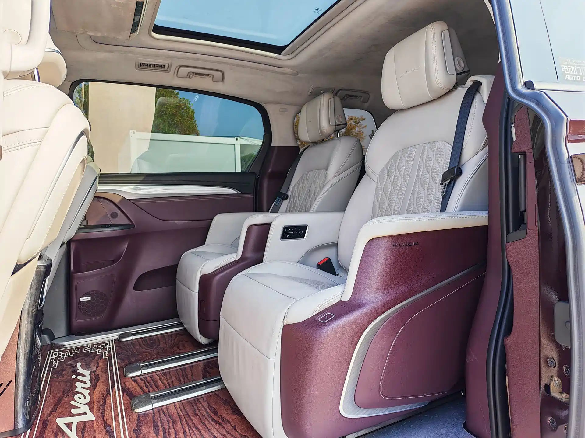 Фото 6 - Buick GL8