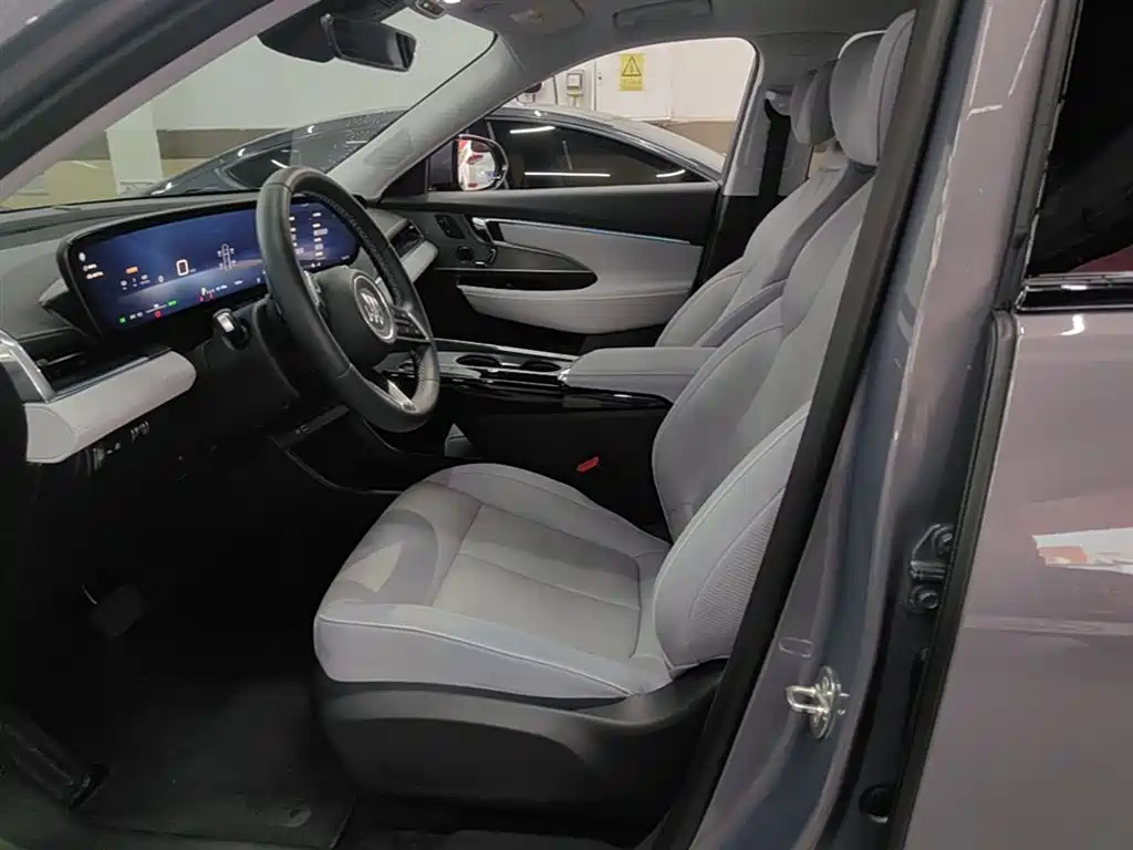 Buick E5 2023 Premium Standard Range Edition фото 15