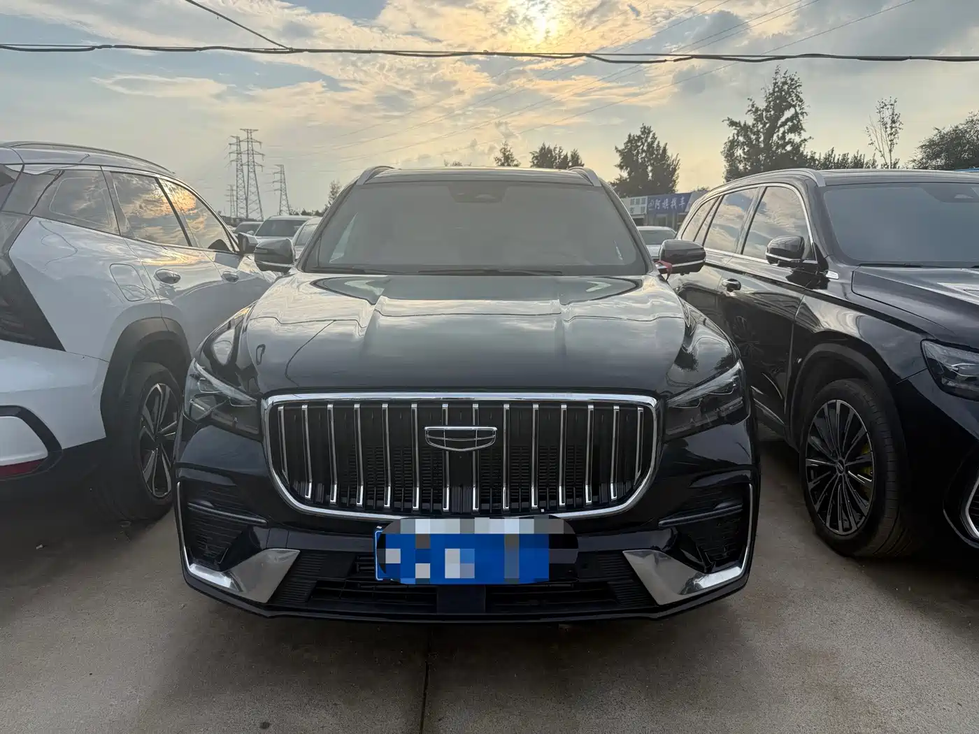 Фото 2 - Geely Xingyue L