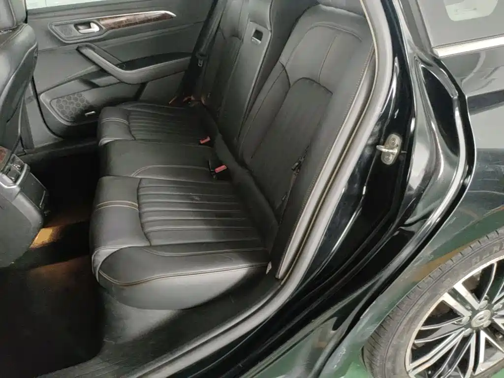 Dongfeng Aeolus Dongfeng A9 2017 2016 1.8T Premium