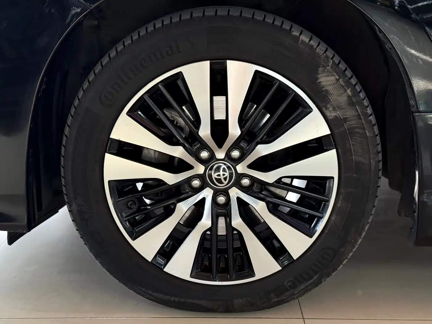 Toyota Alphard 2018 Facelift 3.5L Premium Edition фото 27