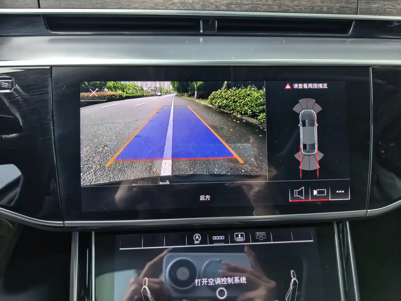 Audi A8 2021 A8L 50 TFSI quattro Comfort фото 12