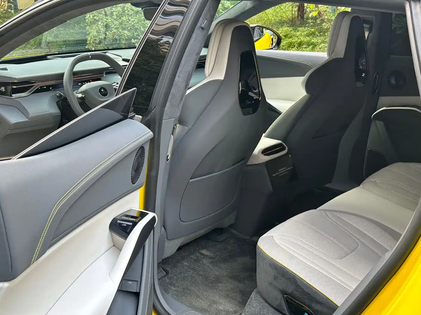 Lotus ELETRE 2026 2025 600 Luxury