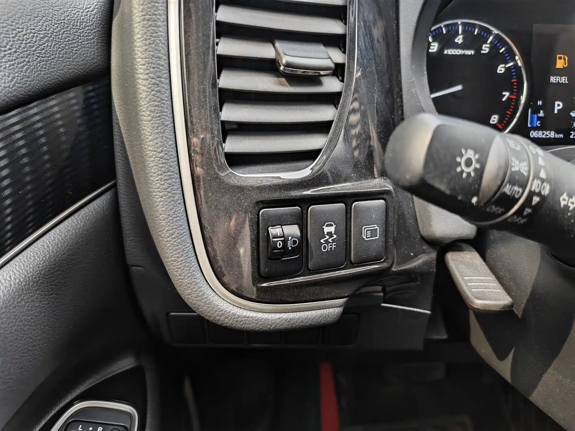 Фото 12 - Mitsubishi Outlander